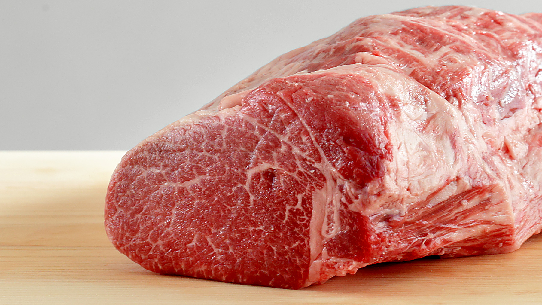 高級ステーキの代名詞フィレ ヒレ を解説 おすすめの焼き方やフィレに合うお酒